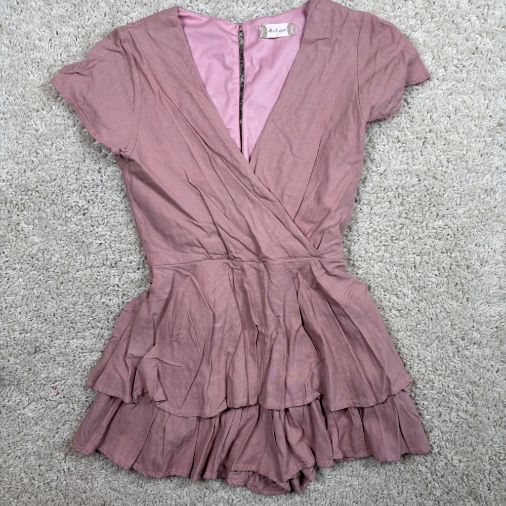 Altar'd State Womens Pink Ruffle Tiered Romper Surplice V-Neck‎ Open Back Small